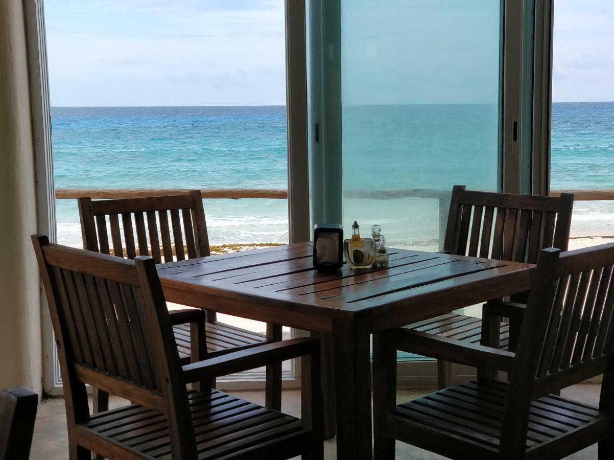 Ocean Front Suite, balcony, kitchen. Cancún Exterior foto