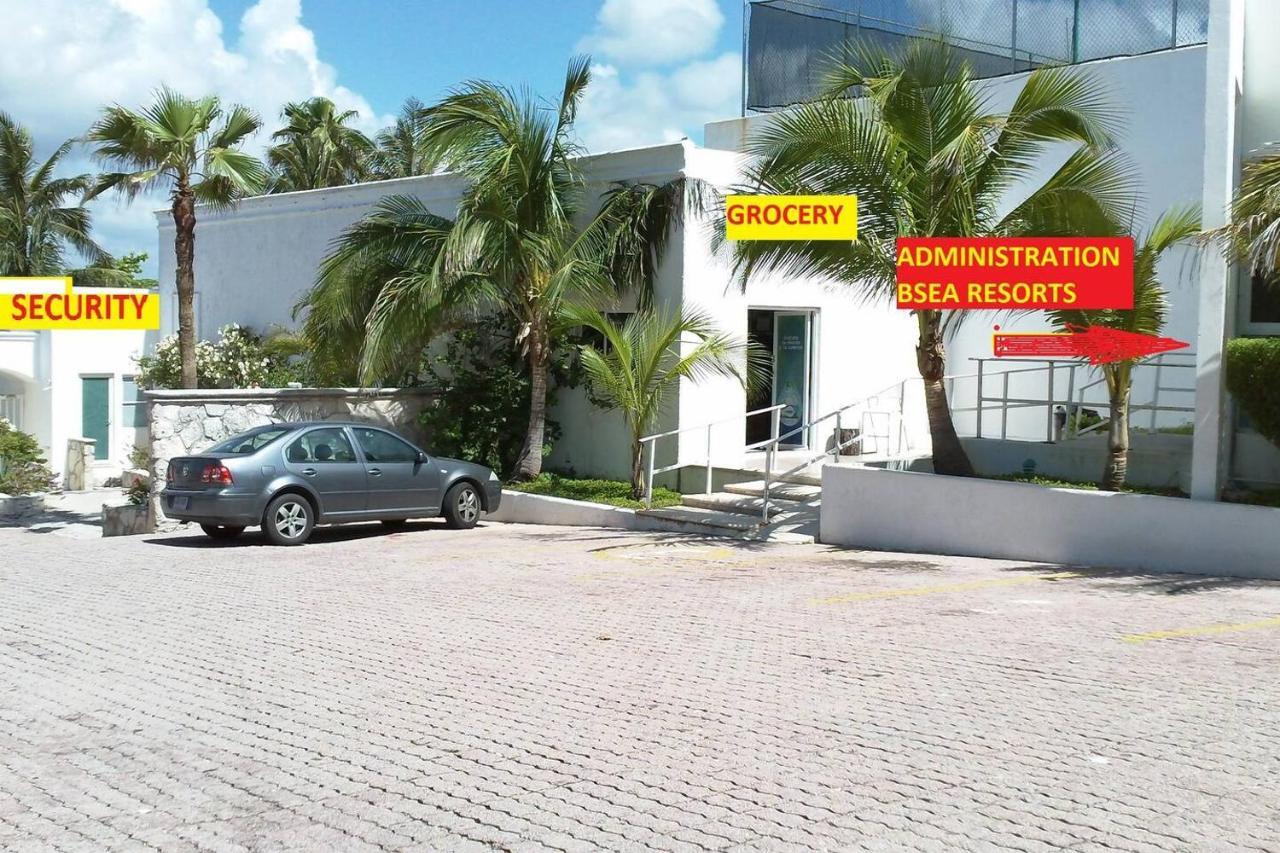 Ocean Front Suite, balcony, kitchen. Cancún Exterior foto